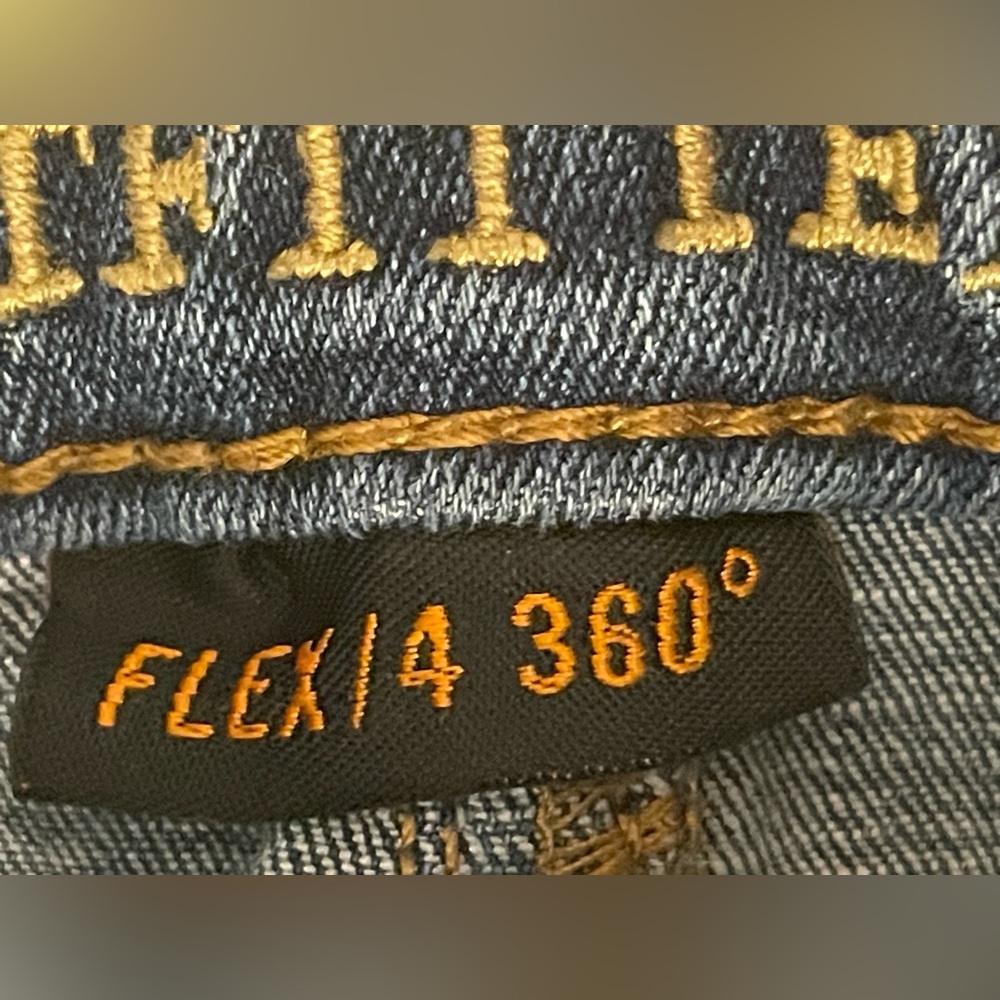 American Eagle Jeans - Picture 12 of 13